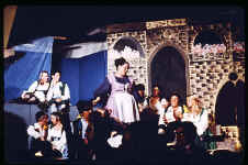 Gond'70-38_t.jpg (160690 bytes)