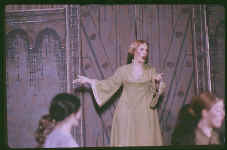 Ida72-21_t.jpg (90784 bytes)