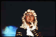 Io68-33_t.jpg (104795 bytes)