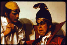 Mik69_72.jpg (95910 bytes)