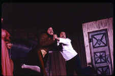 Rud71-031_t.jpg (126281 bytes)