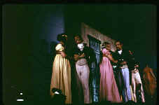 Rud71-038_t.jpg (176685 bytes)