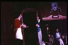 Rud71-069_t.jpg (132001 bytes)