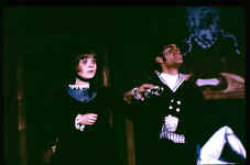 Rud71-075_t.jpg (125599 bytes)