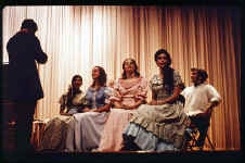 Tri70-09_t.jpg (170797 bytes)