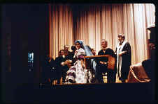 Tri70-26_t.jpg (141194 bytes)