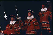 Yeo70-008_t.jpg (140689 bytes)