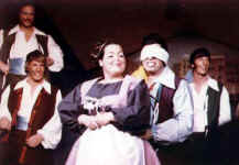 gon70_2.jpg (26692 bytes)