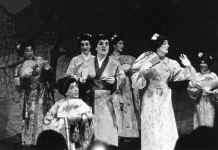 mik69_3.jpg (60288 bytes)