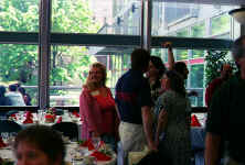 reun56.jpg (72809 bytes)